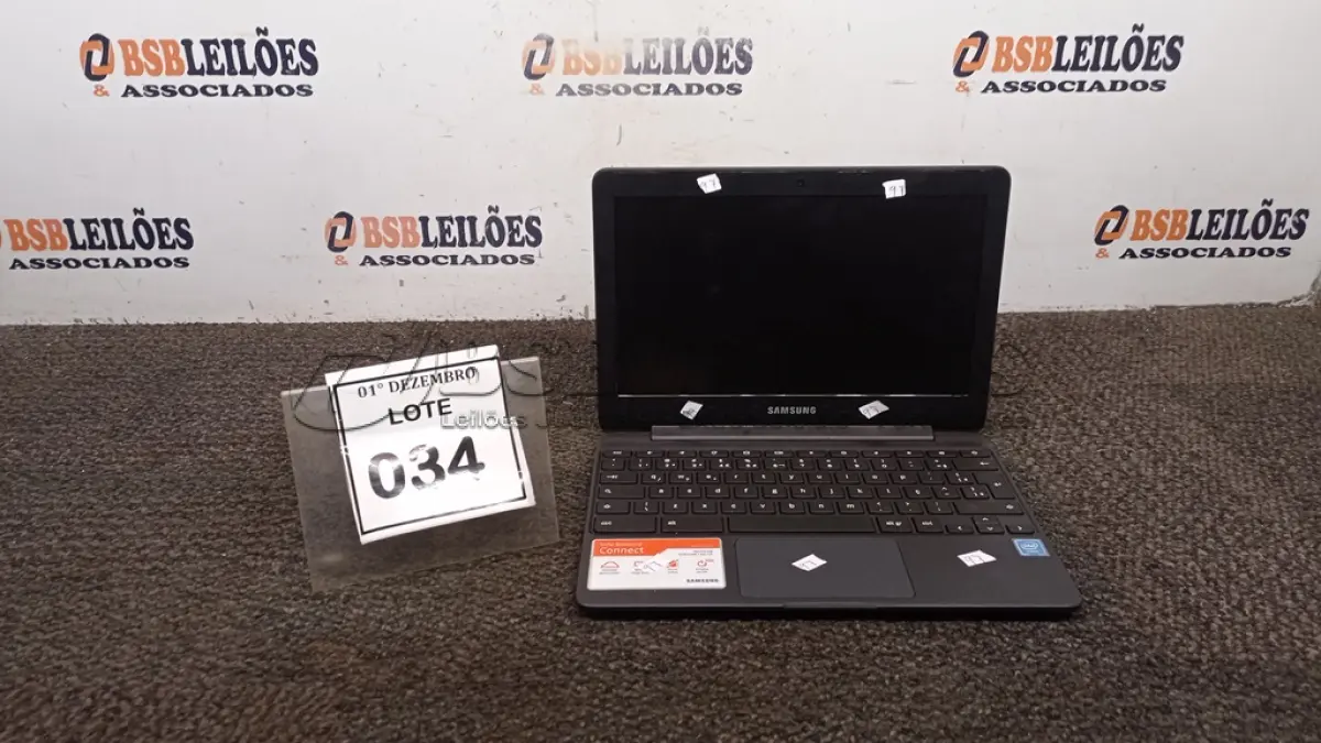 LOTE 034 - 01 NOTEBOOK 16GB TELA 11.6’’. (NO ESTADO) ATENÇÃO! FAZER A VISITAÇÃO ANTES DE ARREMATAR, NÃO SABEMOS SE FUNCIONA, LEILÃO NÃO TEM GARANTIA E NEM DEVOLUÇÃO, SUJEITO A POSSÍVEIS AVARIAS VISÍVEIS/OCULTAS E/OU AUSÊNCIA DE COMPONENTES.