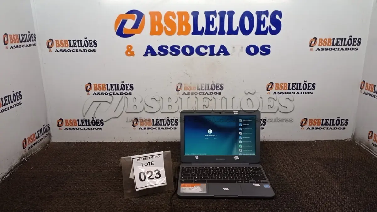 LOTE 023 - 01 NOTEBOOK 16GB TELA 11.6’’. (NO ESTADO) ATENÇÃO! FAZER A VISITAÇÃO ANTES DE ARREMATAR, NÃO SABEMOS SE FUNCIONA, LEILÃO NÃO TEM GARANTIA E NEM DEVOLUÇÃO, SUJEITO A POSSÍVEIS AVARIAS VISÍVEIS/OCULTAS E/OU AUSÊNCIA DE COMPONENTES.