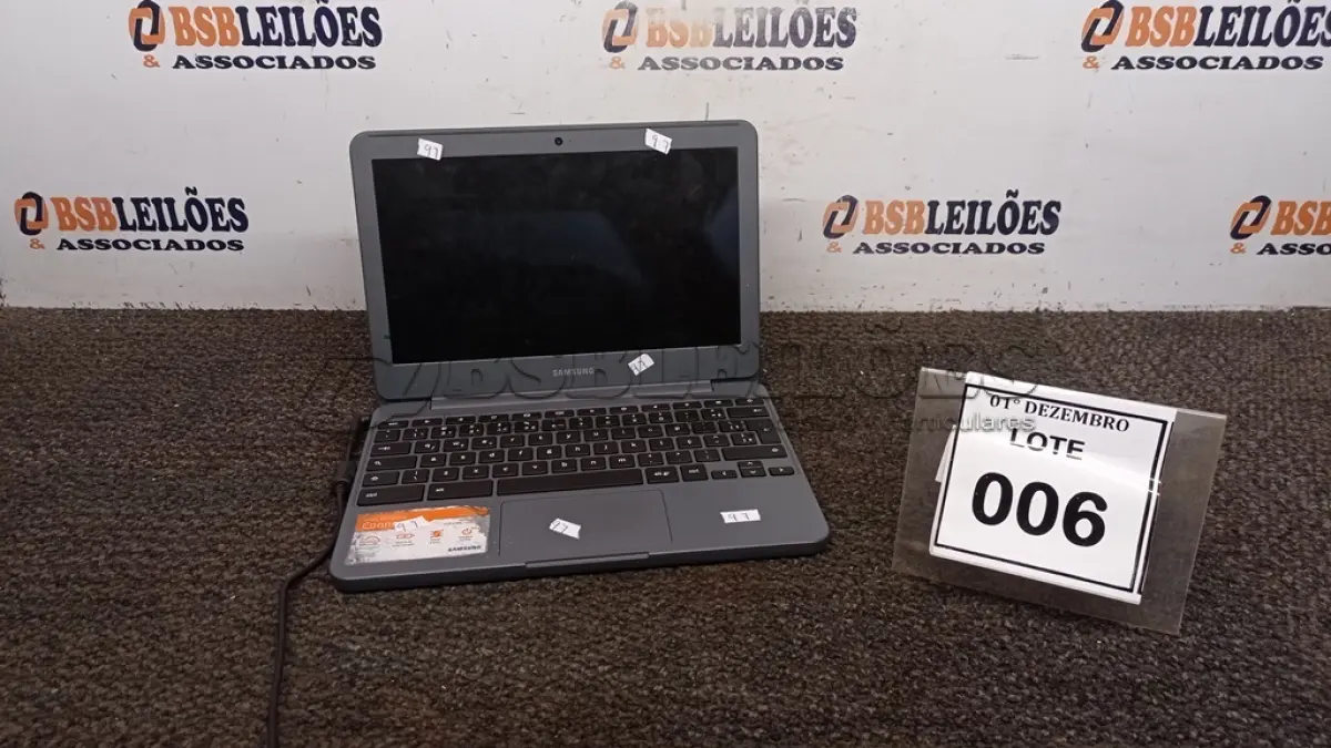 LOTE 006 - 01 NOTEBOOK 16GB TELA 11.6’’. (NO ESTADO) ATENÇÃO! FAZER A VISITAÇÃO ANTES DE ARREMATAR, NÃO SABEMOS SE FUNCIONA, LEILÃO NÃO TEM GARANTIA E NEM DEVOLUÇÃO, SUJEITO A POSSÍVEIS AVARIAS VISÍVEIS/OCULTAS E/OU AUSÊNCIA DE COMPONENTES.