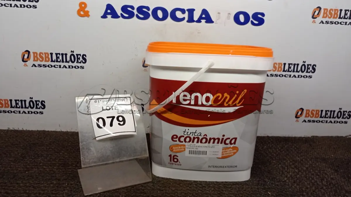 LOTE 079 - 01 LATA DE TINTA ECONÔMICA DE 16L NA COR BRANCO NEVE MARCA RENOCRIL. (NO ESTADO) ATENÇÃO! FAZER A VISITAÇÃO ANTES DE ARREMATAR, NÃO SABEMOS SE FUNCIONA, LEILÃO NÃO TEM GARANTIA E NEM DEVOLUÇÃO, SUJEITO A POSSÍVEIS AVARIAS VISÍVEIS/OCULTAS E/OU AUSÊNCIA DE COMPONENTES.