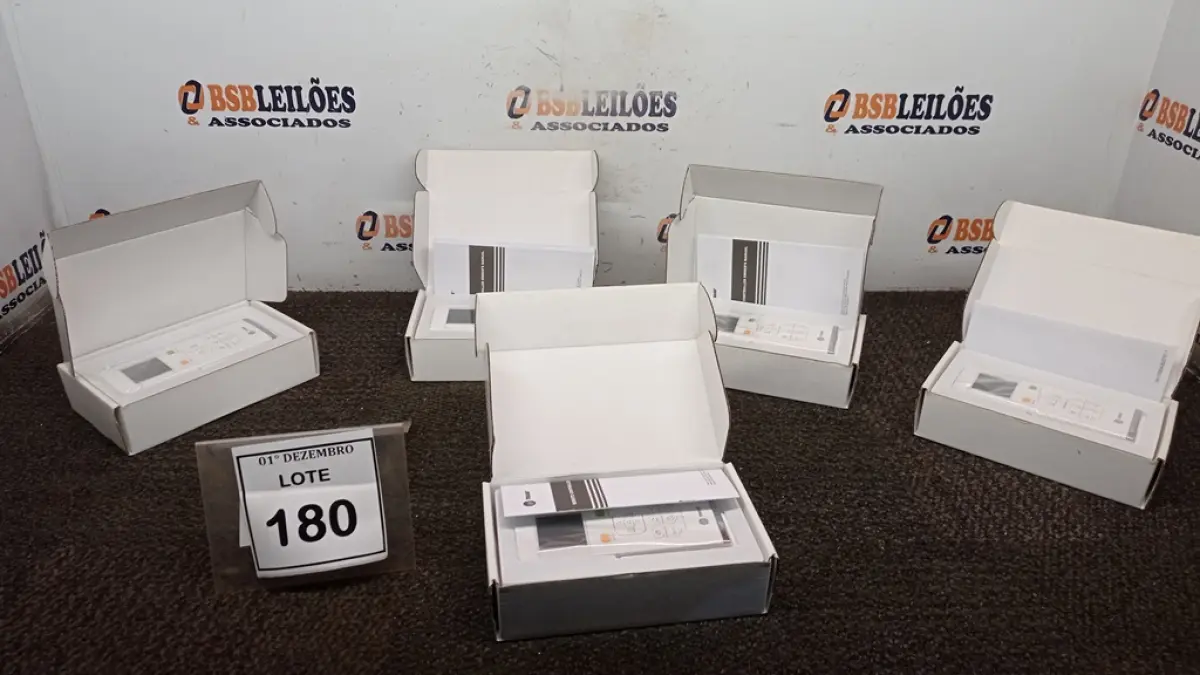 LOTE 180