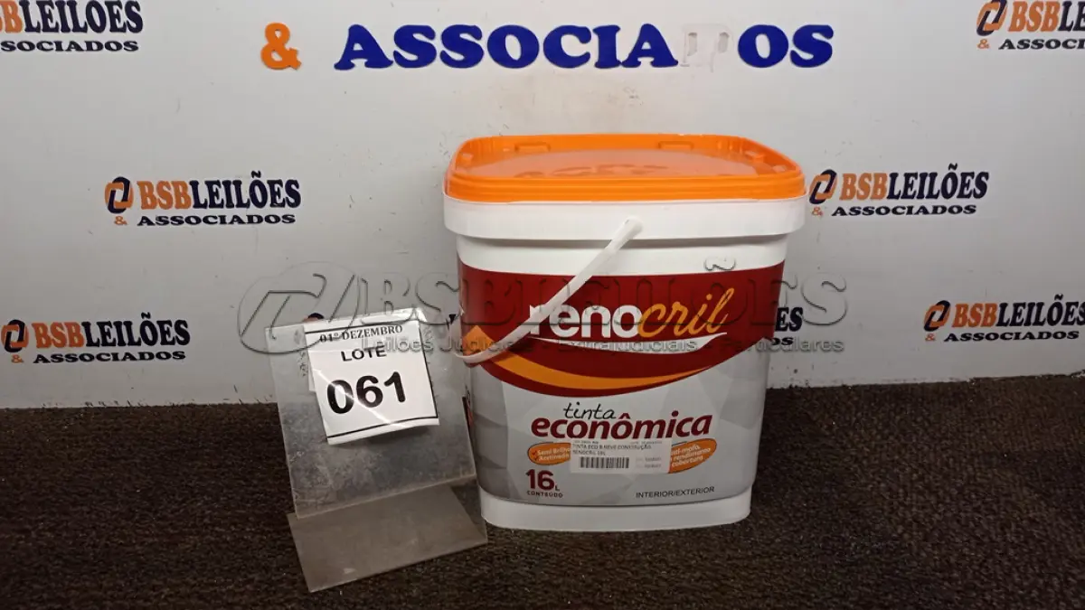 LOTE 061 - 01 LATA DE TINTA ECONÔMICA DE 16L NA COR BRANCO NEVE MARCA RENOCRIL. (NO ESTADO) ATENÇÃO! FAZER A VISITAÇÃO ANTES DE ARREMATAR, NÃO SABEMOS SE FUNCIONA, LEILÃO NÃO TEM GARANTIA E NEM DEVOLUÇÃO, SUJEITO A POSSÍVEIS AVARIAS VISÍVEIS/OCULTAS E/OU AUSÊNCIA DE COMPONENTES.