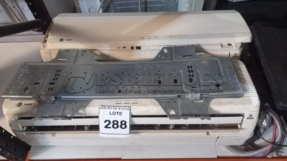 LOTE 288 - 02 EVAPORADORAS 14.600BTUS MARCA TRANE. (NO ESTADO) ATENÇÃO! FAZER A VISITAÇÃO ANTES DE ARREMATAR, NÃO SABEMOS SE FUNCIONA, LEILÃO NÃO TEM GARANTIA E NEM DEVOLUÇÃO, SUJEITO A POSSÍVEIS AVARIAS VISÍVEIS/OCULTAS E/OU AUSÊNCIA DE COMPONENTES.