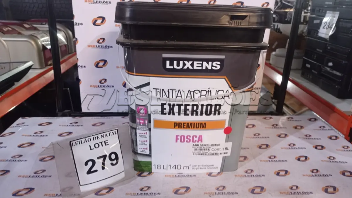 LOTE 279 - 01 BALDE DE TINTA ACRÍLICA EXTERIOR PREMIUM 18L NA COR SARI FOSCO MARCA LUXENS. (NO ESTADO) ATENÇÃO! FAZER A VISITAÇÃO ANTES DE ARREMATAR, NÃO SABEMOS SE FUNCIONA, LEILÃO NÃO TEM GARANTIA E NEM DEVOLUÇÃO, SUJEITO A POSSÍVEIS AVARIAS VISÍVEIS/OCULTAS E/OU AUSÊNCIA DE COMPONENTES.