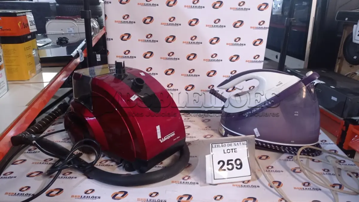 LOTE 259 - 02 VAPORIZADORES DE ROUPA. (NO ESTADO) ATENÇÃO! FAZER A VISITAÇÃO ANTES DE ARREMATAR, NÃO SABEMOS SE FUNCIONA, LEILÃO NÃO TEM GARANTIA E NEM DEVOLUÇÃO, SUJEITO A POSSÍVEIS AVARIAS VISÍVEIS/OCULTAS E/OU AUSÊNCIA DE COMPONENTES.