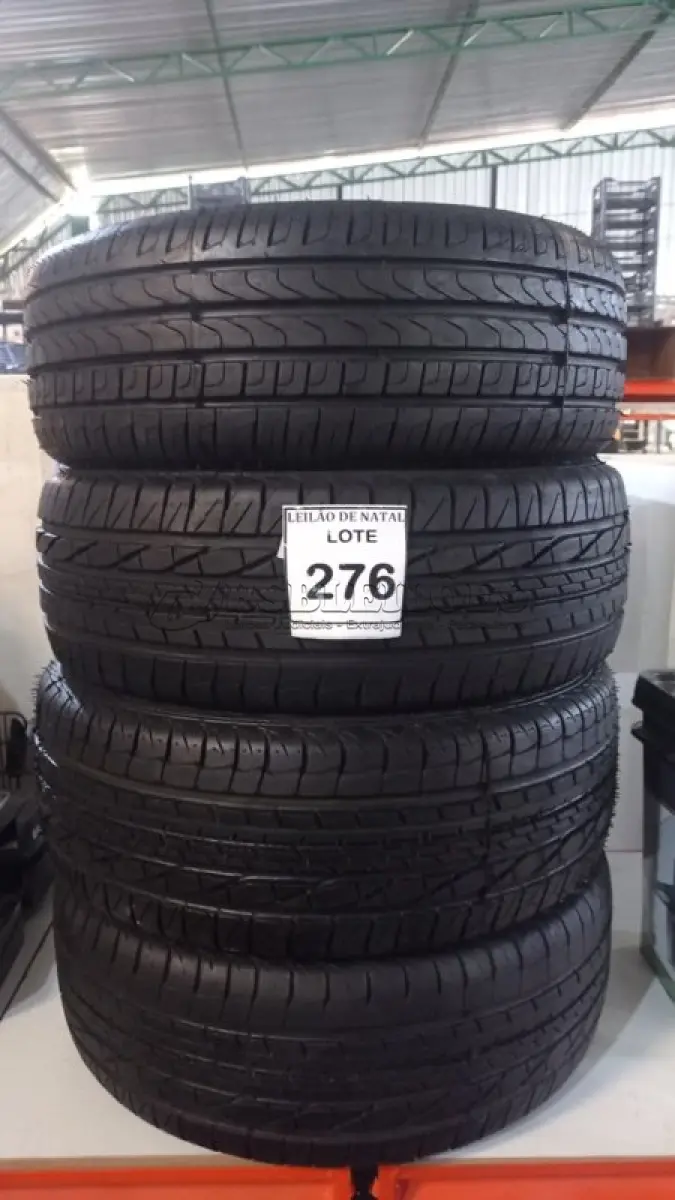 LOTE 276 - 01 PNEU REMOLD MEDIDA 195/55 R16 E 03 PNEUS REMOLD 205/55 R16. (NO ESTADO) ATENÇÃO! FAZER A VISITAÇÃO ANTES DE ARREMATAR, NÃO SABEMOS SE FUNCIONA, LEILÃO NÃO TEM GARANTIA E NEM DEVOLUÇÃO, SUJEITO A POSSÍVEIS AVARIAS VISÍVEIS/OCULTAS E/OU AUSÊNCIA DE COMPONENTES.
