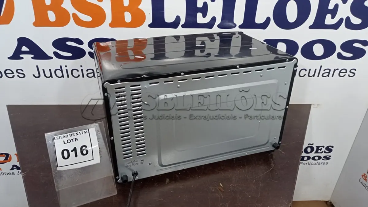 LOTE 016 - 01 FORNO ELÉTRICO 52L MARCA MONDIAL. (NO ESTADO) ATENÇÃO! FAZER A VISITAÇÃO ANTES DE ARREMATAR, NÃO SABEMOS SE FUNCIONA, LEILÃO NÃO TEM GARANTIA E NEM DEVOLUÇÃO, SUJEITO A POSSÍVEIS AVARIAS VISÍVEIS/OCULTAS E/OU AUSÊNCIA DE COMPONENTES.