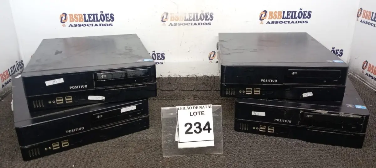 LOTE 234 - 04 CPUS I3 MARCA POSITIVO. (NO ESTADO) ATENÇÃO! FAZER A VISITAÇÃO ANTES DE ARREMATAR, NÃO SABEMOS SE FUNCIONA, LEILÃO NÃO TEM GARANTIA E NEM DEVOLUÇÃO, SUJEITO A POSSÍVEIS AVARIAS VISÍVEIS/OCULTAS E/OU AUSÊNCIA DE COMPONENTES.
