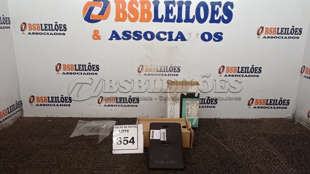LOTE 354 - 01 TABLET MARCA DELL. (NO ESTADO) ATENÇÃO! FAZER A VISITAÇÃO ANTES DE ARREMATAR, NÃO SABEMOS SE FUNCIONA, LEILÃO NÃO TEM GARANTIA E NEM DEVOLUÇÃO, SUJEITO A POSSÍVEIS AVARIAS VISÍVEIS/OCULTAS E/OU AUSÊNCIA DE COMPONENTES.