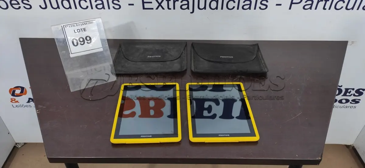 LOTE 099 - 02 TABLETS SEM FONTE MARCA POSITIVO. (NO ESTADO) ATENÇÃO! FAZER A VISITAÇÃO ANTES DE ARREMATAR, NÃO SABEMOS SE FUNCIONA, LEILÃO NÃO TEM GARANTIA E NEM DEVOLUÇÃO, SUJEITO A POSSÍVEIS AVARIAS VISÍVEIS/OCULTAS E/OU AUSÊNCIA DE COMPONENTES.