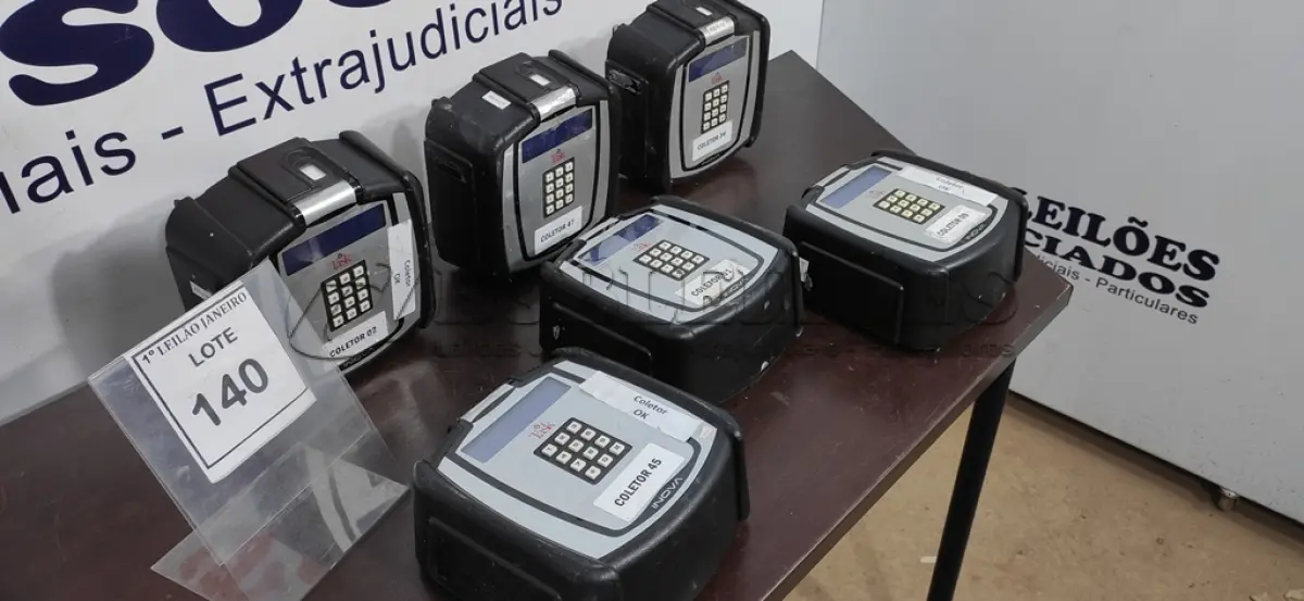 LOTE 140 - 06 RELÓGIOS DE PONTO MARCA INOVA.  (NO ESTADO) ATENÇÃO! FAZER A VISITAÇÃO ANTES DE ARREMATAR, NÃO SABEMOS SE FUNCIONA. LEILÃO NÃO TEM GARANTIA E NEM DEVOLUÇÃO, SUJEITO A POSSÍVEIS AVARIAS VISÍVEIS/OCULTAS E/OU AUSÊNCIA DE COMPONENTES.