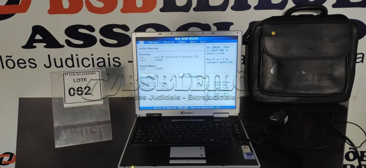 LOTE 062 - 01 NOTEBOOK COM FONTE E MALETA MARCA ITAUTEC.  (NO ESTADO) ATENÇÃO! FAZER A VISITAÇÃO ANTES DE ARREMATAR, NÃO SABEMOS SE FUNCIONA. LEILÃO NÃO TEM GARANTIA E NEM DEVOLUÇÃO, SUJEITO A POSSÍVEIS AVARIAS VISÍVEIS/OCULTAS E/OU AUSÊNCIA DE COMPONENTES.