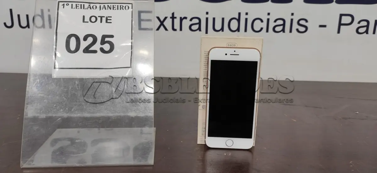 LOTE 025 - 01 IPHONE 8 BLOQUEADO.  (NO ESTADO) ATENÇÃO! FAZER A VISITAÇÃO ANTES DE ARREMATAR, NÃO SABEMOS SE FUNCIONA. LEILÃO NÃO TEM GARANTIA E NEM DEVOLUÇÃO, SUJEITO A POSSÍVEIS AVARIAS VISÍVEIS/OCULTAS E/OU AUSÊNCIA DE COMPONENTES.
