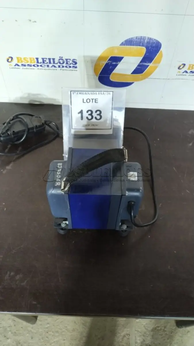 LOTE 133 - 01 TRANSFORMADOR 2.000 W. (NO ESTADO EM QUE SE ENCONTRA. SUJEITO A AVARIAS OCULTAS/VISÍVEIS.) BJ7506R