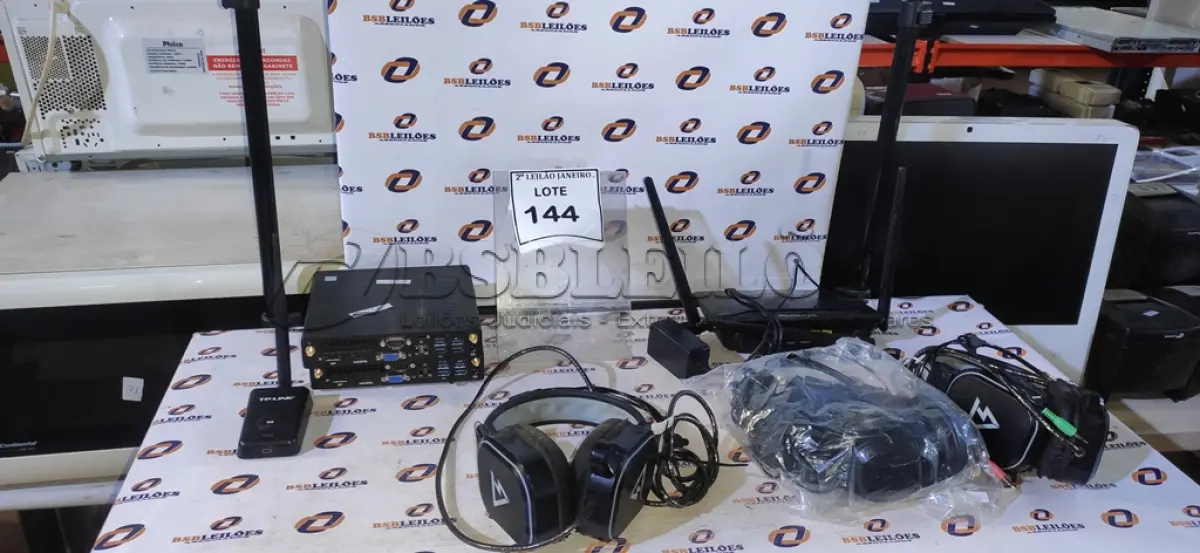 LOTE 144