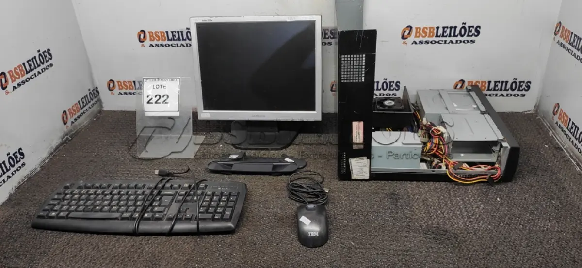 LOTE 222 - 01 MONITOR MARCA SAMSUNG, 01 CPU INFORWAY 4GB HD 500, 01 MOUSE , 01 TECLADO , 01 BASE DE CPU E CABO DE FORÇA. (NO ESTADO) ATENÇÃO! FAZER A VISITAÇÃO ANTES DE ARREMATAR, NÃO SABEMOS SE FUNCIONA. LEILÃO NÃO TEM GARANTIA E NEM DEVOLUÇÃO, SUJEITO A POSSÍVEIS AVARIAS VISÍVEIS/OCULTAS E/OU AUSÊNCIA DE COMPONENTES.