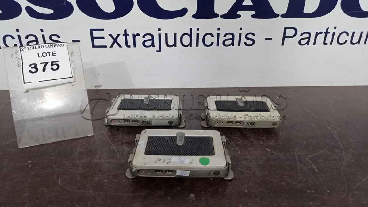 LOTE 375 - 03 THIN CLIENT WYSE. (NO ESTADO) ATENÇÃO! FAZER A VISITAÇÃO ANTES DE ARREMATAR, NÃO SABEMOS SE FUNCIONA. LEILÃO NÃO TEM GARANTIA E NEM DEVOLUÇÃO, SUJEITO A POSSÍVEIS AVARIAS VISÍVEIS/OCULTAS E/OU AUSÊNCIA DE COMPONENTES.