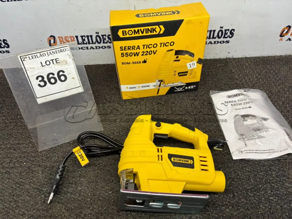 LOTE 366 - 01 SERRA TICO TICO 550W 220(PRODUTO NOVO). (NO ESTADO) ATENÇÃO! FAZER A VISITAÇÃO ANTES DE ARREMATAR, NÃO SABEMOS SE FUNCIONA. LEILÃO NÃO TEM GARANTIA E NEM DEVOLUÇÃO, SUJEITO A POSSÍVEIS AVARIAS VISÍVEIS/OCULTAS E/OU AUSÊNCIA DE COMPONENTES.