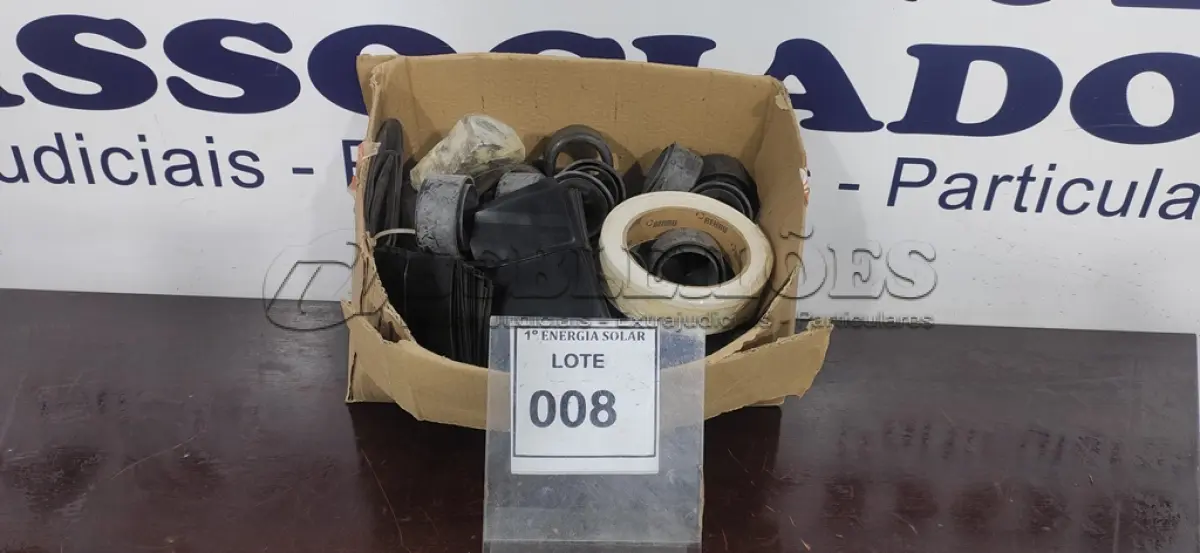 LOTE 008 - 01 LOTE COM BUCHA DE ACABAMENTOS PARA ELETRODUTOS. (NO ESTADO) ATENÇÃO! FAZER A VISITAÇÃO ANTES DE ARREMATAR, NÃO SABEMOS SE FUNCIONA, LEILÃO NÃO TEM GARANTIA E NEM DEVOLUÇÃO, SUJEITO A POSSÍVEIS AVARIAS VISÍVEIS/OCULTAS E/OU AUSÊNCIA DE COMPONENTES.