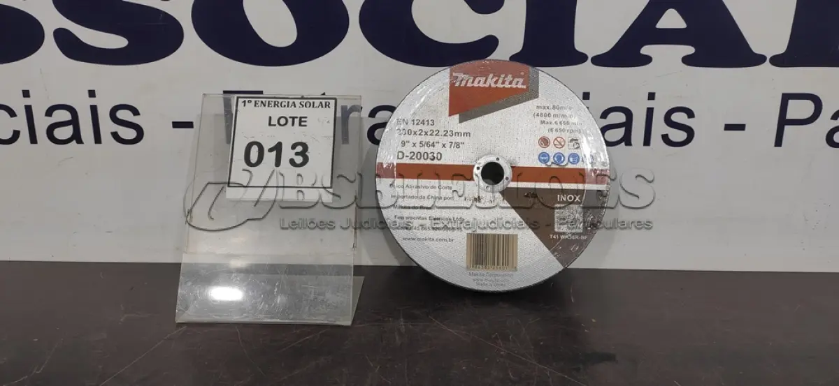 LOTE 013 - 10 DISCOS DE CORTE 9” MARCA MAKITA. (NO ESTADO) ATENÇÃO! FAZER A VISITAÇÃO ANTES DE ARREMATAR, NÃO SABEMOS SE FUNCIONA, LEILÃO NÃO TEM GARANTIA E NEM DEVOLUÇÃO, SUJEITO A POSSÍVEIS AVARIAS VISÍVEIS/OCULTAS E/OU AUSÊNCIA DE COMPONENTES.