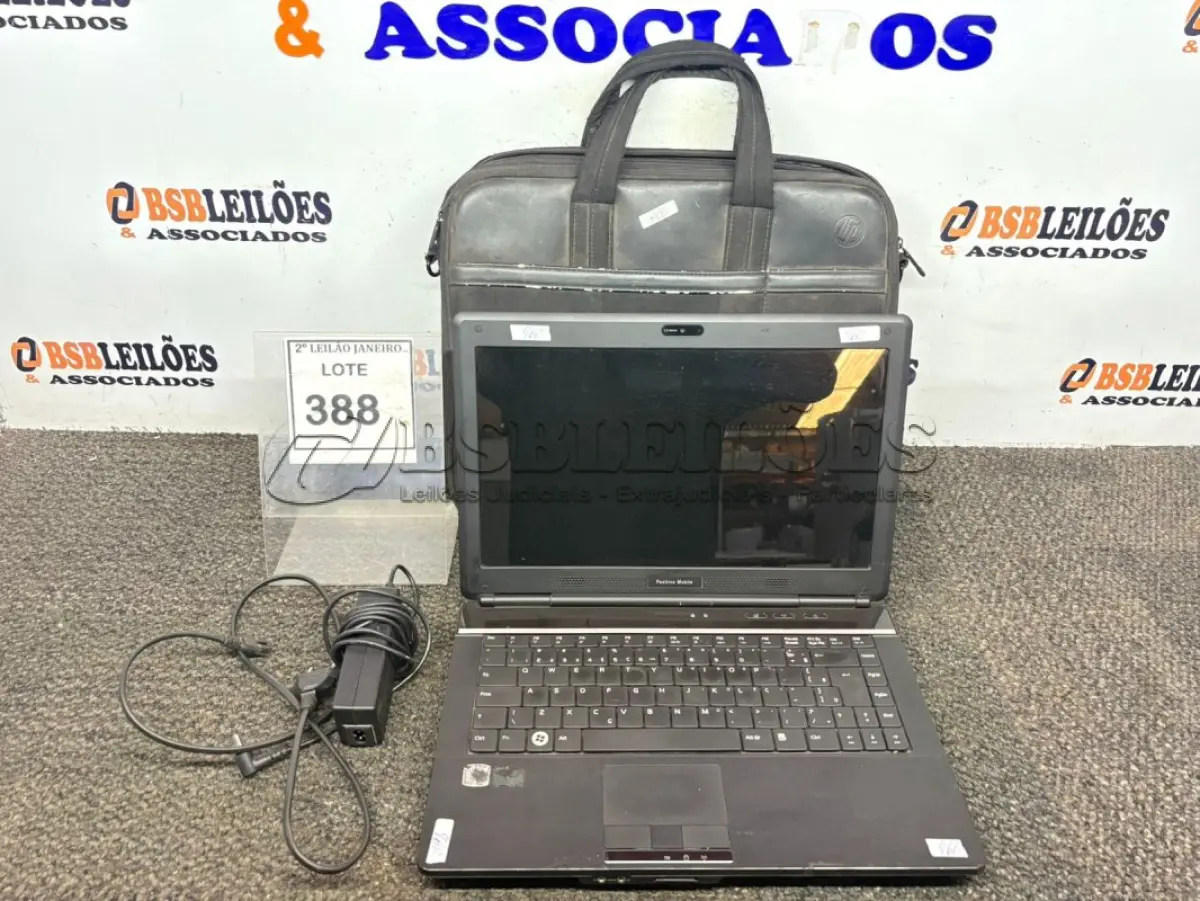 LOTE 388 - 01 NOTEBOOK COM FONTE E PASTA MARCA POSITIVO. (NO ESTADO) ATENÇÃO! FAZER A VISITAÇÃO ANTES DE ARREMATAR, NÃO SABEMOS SE FUNCIONA. LEILÃO NÃO TEM GARANTIA E NEM DEVOLUÇÃO, SUJEITO A POSSÍVEIS AVARIAS VISÍVEIS/OCULTAS E/OU AUSÊNCIA DE COMPONENTES.