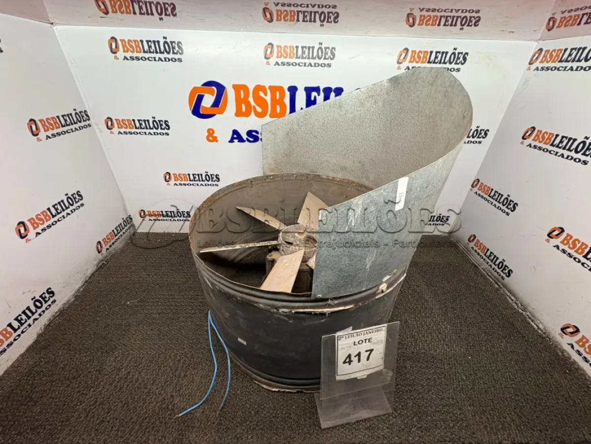 LOTE 417 - 01 EXAUSTOR. (NO ESTADO) ATENÇÃO! FAZER A VISITAÇÃO ANTES DE ARREMATAR, NÃO SABEMOS SE FUNCIONA. LEILÃO NÃO TEM GARANTIA E NEM DEVOLUÇÃO, SUJEITO A POSSÍVEIS AVARIAS VISÍVEIS/OCULTAS E/OU AUSÊNCIA DE COMPONENTES.