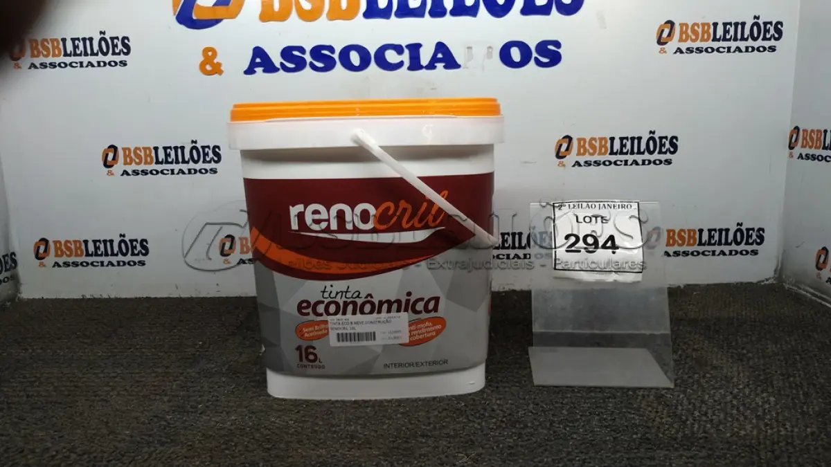 LOTE 294 - 01 BALDE DE TINTA ACRÍLICA 16L NA COR BRANCO NEVE SEMI BRILHO ACETINADO VALIDADE 11/27 MARCA RENOCRIL. (NO ESTADO) ATENÇÃO! FAZER A VISITAÇÃO ANTES DE ARREMATAR, NÃO SABEMOS SE FUNCIONA. LEILÃO NÃO TEM GARANTIA E NEM DEVOLUÇÃO, SUJEITO A POSSÍVEIS AVARIAS VISÍVEIS/OCULTAS E/OU AUSÊNCIA DE COMPONENTES.