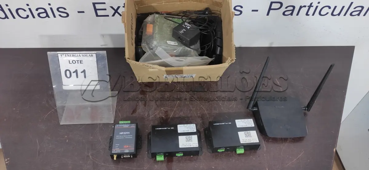 LOTE 011 - 01 LOTE COM CONVERSOR DE MÍDIA E APARELHOS PARA FIBRA ÓPTICA. (NO ESTADO) ATENÇÃO! FAZER A VISITAÇÃO ANTES DE ARREMATAR, NÃO SABEMOS SE FUNCIONA, LEILÃO NÃO TEM GARANTIA E NEM DEVOLUÇÃO, SUJEITO A POSSÍVEIS AVARIAS VISÍVEIS/OCULTAS E/OU AUSÊNCIA DE COMPONENTES.
