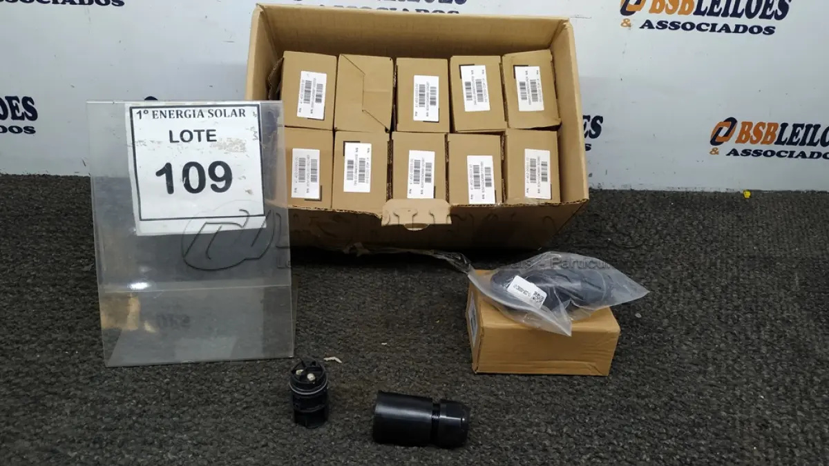 LOTE 109 - 01 CAIXA COM MC4 PARA MICROS INVERSORES WEG. (NO ESTADO) ATENÇÃO! FAZER A VISITAÇÃO ANTES DE ARREMATAR, NÃO SABEMOS SE FUNCIONA, LEILÃO NÃO TEM GARANTIA E NEM DEVOLUÇÃO, SUJEITO A POSSÍVEIS AVARIAS VISÍVEIS/OCULTAS E/OU AUSÊNCIA DE COMPONENTES.