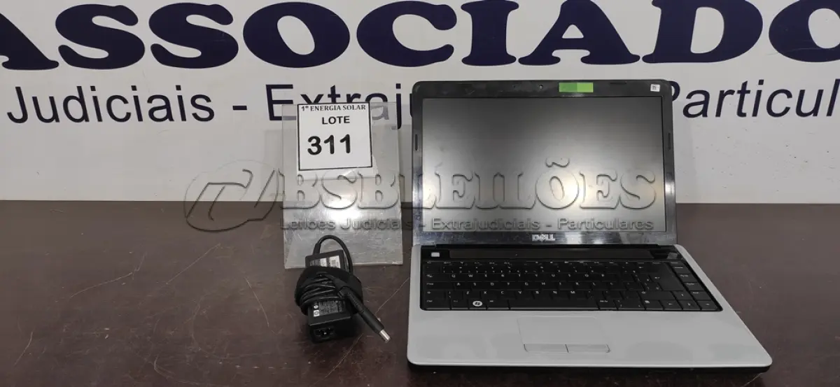 LOTE 311 - 01 NOTEBOOK DELL MODELO INSPIRON 1440 COM FONTE. (NO ESTADO) ATENÇÃO! FAZER A VISITAÇÃO ANTES DE ARREMATAR, NÃO SABEMOS SE FUNCIONA, LEILÃO NÃO TEM GARANTIA E NEM DEVOLUÇÃO, SUJEITO A POSSÍVEIS AVARIAS VISÍVEIS/OCULTAS E/OU AUSÊNCIA DE COMPONENTES.