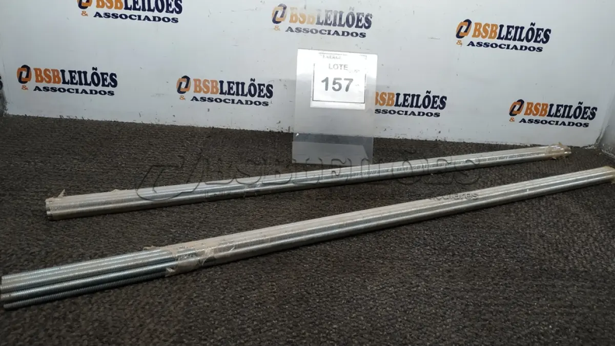 LOTE 157 - 01 LOTE COM BARRAS ROSCADAS. (NO ESTADO) ATENÇÃO! FAZER A VISITAÇÃO ANTES DE ARREMATAR, NÃO SABEMOS SE FUNCIONA, LEILÃO NÃO TEM GARANTIA E NEM DEVOLUÇÃO, SUJEITO A POSSÍVEIS AVARIAS VISÍVEIS/OCULTAS E/OU AUSÊNCIA DE COMPONENTES.