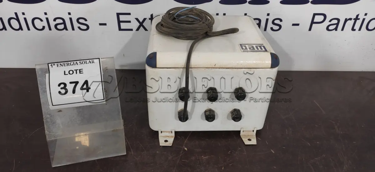 LOTE 374 - 01 QUADRO ELÉTRICO DA WEG. (NO ESTADO) ATENÇÃO! FAZER A VISITAÇÃO ANTES DE ARREMATAR, NÃO SABEMOS SE FUNCIONA, LEILÃO NÃO TEM GARANTIA E NEM DEVOLUÇÃO, SUJEITO A POSSÍVEIS AVARIAS VISÍVEIS/OCULTAS E/OU 