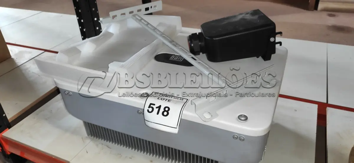 LOTE 518 - 01 INVERSOR DE ENERGIA SOLAR SUN20000-30KTL-M3 WEG. (NO ESTADO) ATENÇÃO! FAZER A VISITAÇÃO ANTES DE ARREMATAR, NÃO SABEMOS SE FUNCIONA, LEILÃO NÃO TEM GARANTIA E NEM DEVOLUÇÃO, SUJEITO A POSSÍVEIS AVARIAS VISÍVEIS/OCULTAS