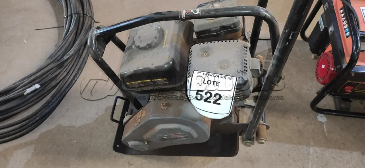 LOTE 522 - 01 COMPACTADORA DE SOLO A GASOLINA MARCA TOYAMA TE65XP. (NO ESTADO) ATENÇÃO! FAZER A VISITAÇÃO ANTES DE ARREMATAR, NÃO SABEMOS SE FUNCIONA, LEILÃO NÃO TEM GARANTIA E NEM DEVOLUÇÃO, SUJEITO A POSSÍVEIS AVARIAS VISÍVEIS/OCULTAS