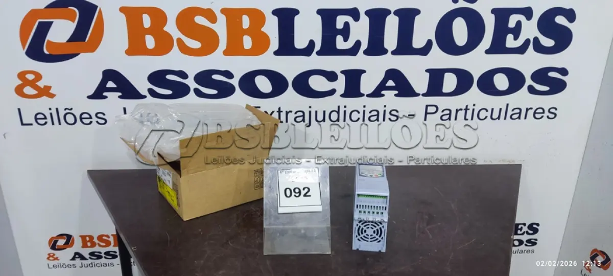 LOTE 092 - 01 INVERSOR DE BOMBEAMENTO SOLAR WEG CFW500 (NOVO). (NO ESTADO) ATENÇÃO! FAZER A VISITAÇÃO ANTES DE ARREMATAR, NÃO SABEMOS SE FUNCIONA, LEILÃO NÃO TEM GARANTIA E NEM DEVOLUÇÃO, SUJEITO A POSSÍVEIS AVARIAS VISÍVEIS/OCULTAS E/OU AUSÊNCIA DE COMPONENTES.