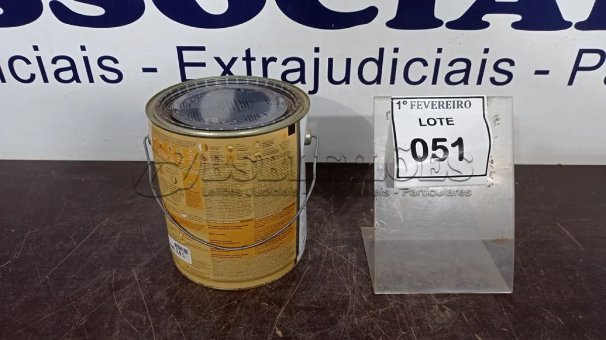 LOTE 051 - 01 LATA DE TINTA ACRÍLICA FOSCO CAMURÇA 3,6L INTERIOR/EXTERIOR MARCA GLASURIT. (NO ESTADO) ATENÇÃO! FAZER A VISITAÇÃO ANTES DE ARREMATAR, NÃO SABEMOS SE FUNCIONA, LEILÃO NÃO TEM GARANTIA E NEM DEVOLUÇÃO, SUJEITO A POSSÍVEIS AVARIAS VISÍVEIS/OCULTAS E/OU AUSÊNCIA DE COMPONENTES.