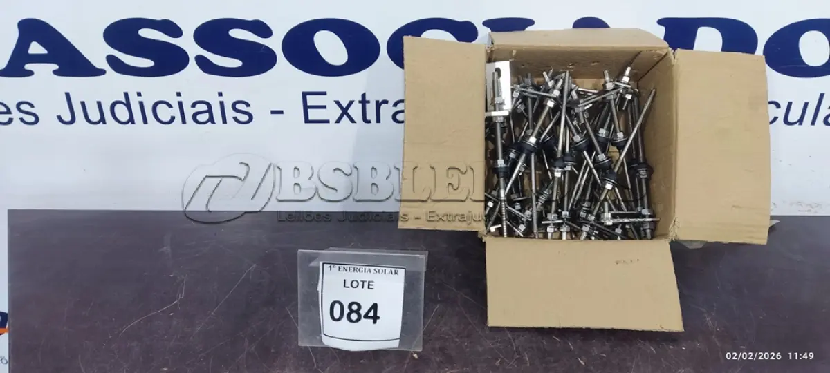 LOTE 084 - 01 CAIXA COM PARAFUSOS DE FIXAÇÃO METÁLICO M10 X 250MM AÇO INOX.  (NO ESTADO) ATENÇÃO! FAZER A VISITAÇÃO ANTES DE ARREMATAR, NÃO SABEMOS SE FUNCIONA, LEILÃO NÃO TEM GARANTIA E NEM DEVOLUÇÃO, SUJEITO A POSSÍVEIS AVARIAS VISÍVEIS/OCULTAS E/OU AUSÊNCIA DE COMPONENTES.