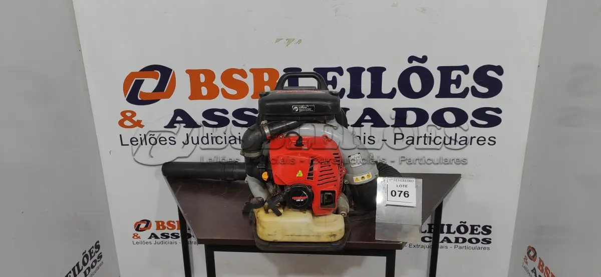LOTE 076 - 01 SOPRADOR MARCA KAWASHIMA INCOMPLETO. (NO ESTADO) ATENÇÃO! FAZER A VISITAÇÃO ANTES DE ARREMATAR, NÃO SABEMOS SE FUNCIONA, LEILÃO NÃO TEM GARANTIA E NEM DEVOLUÇÃO, SUJEITO A POSSÍVEIS AVARIAS VISÍVEIS/OCULTAS E/OU AUSÊNCIA DE COMPONENTES.
