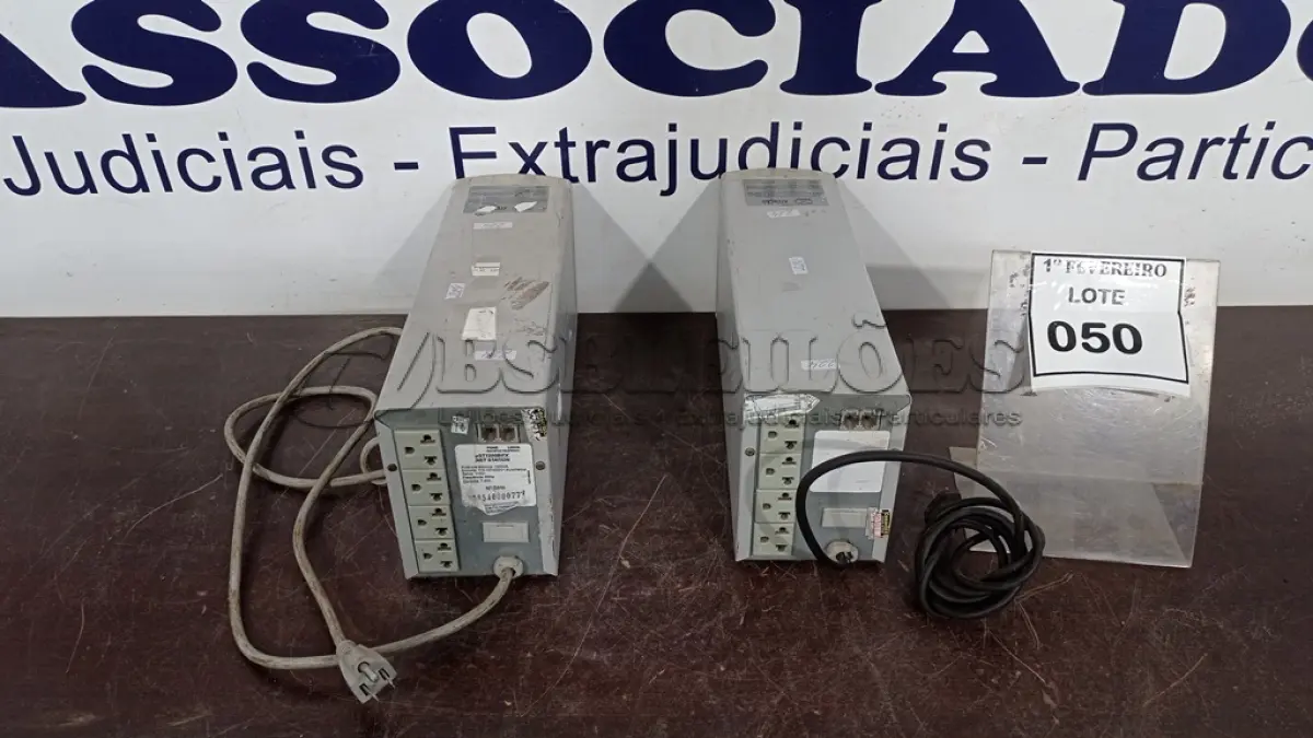 LOTE 050 - 02 NOBREAKS 1.200 VA MARCA SMS. (NO ESTADO) ATENÇÃO! FAZER A VISITAÇÃO ANTES DE ARREMATAR, NÃO SABEMOS SE FUNCIONA, LEILÃO NÃO TEM GARANTIA E NEM DEVOLUÇÃO, SUJEITO A POSSÍVEIS AVARIAS VISÍVEIS/OCULTAS E/OU AUSÊNCIA DE COMPONENTES.