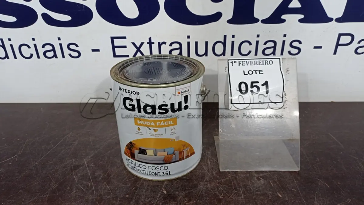 LOTE 051 - 01 LATA DE TINTA ACRÍLICA FOSCO CAMURÇA 3,6L INTERIOR/EXTERIOR MARCA GLASURIT. (NO ESTADO) ATENÇÃO! FAZER A VISITAÇÃO ANTES DE ARREMATAR, NÃO SABEMOS SE FUNCIONA, LEILÃO NÃO TEM GARANTIA E NEM DEVOLUÇÃO, SUJEITO A POSSÍVEIS AVARIAS VISÍVEIS/OCULTAS E/OU AUSÊNCIA DE COMPONENTES.
