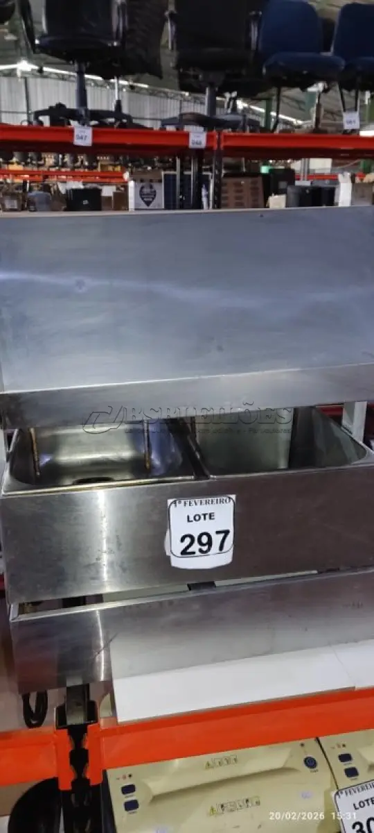 LOTE 297 - 01 FRITADEIRA DUPLA EM INOX. (NO ESTADO) ATENÇÃO! FAZER A VISITAÇÃO ANTES DE ARREMATAR, NÃO SABEMOS SE FUNCIONA, LEILÃO NÃO TEM GARANTIA E NEM DEVOLUÇÃO, SUJEITO A POSSÍVEIS AVARIAS VISÍVEIS/OCULTAS E/OU AUSÊNCIA DE COMPONENTES.