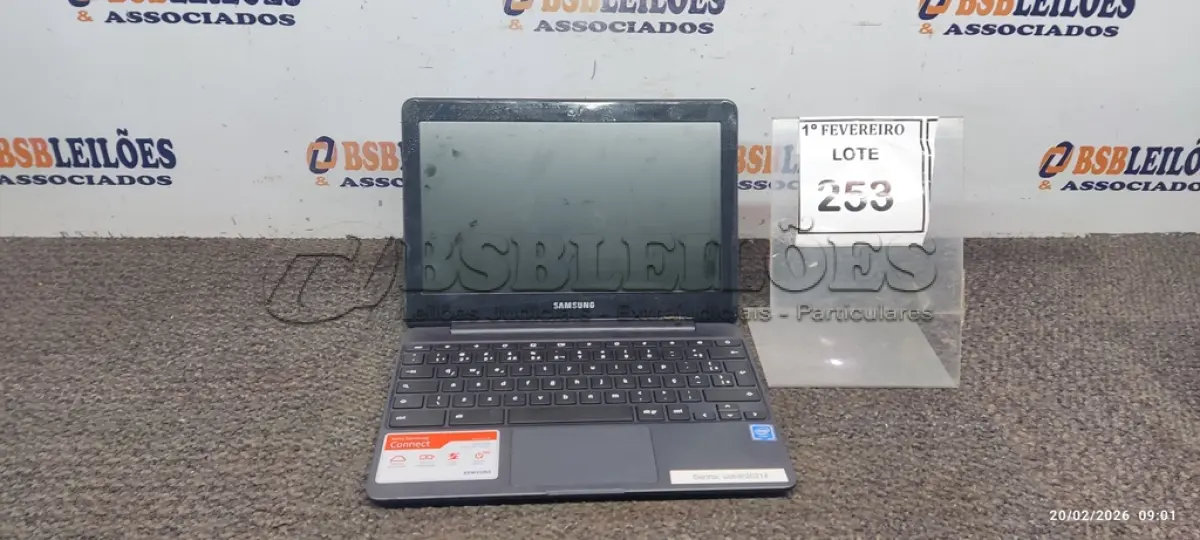 LOTE 253 - 01 NOTEBOOK 16GB MEMÓRIA 2GB LINHA CONNECT MARCA SAMSUNG SEM FONTE. (NO ESTADO) ATENÇÃO! TELA DE 11.6’’ FAZER A VISITAÇÃO ANTES DE ARREMATAR, NÃO SABEMOS SE FUNCIONA, LEILÃO NÃO TEM GARANTIA E NEM DEVOLUÇÃO, SUJEITO A POSSÍVEIS AVARIAS VISÍVEIS/OCULTAS E/OU AUSÊNCIA DE COMPONENTES.