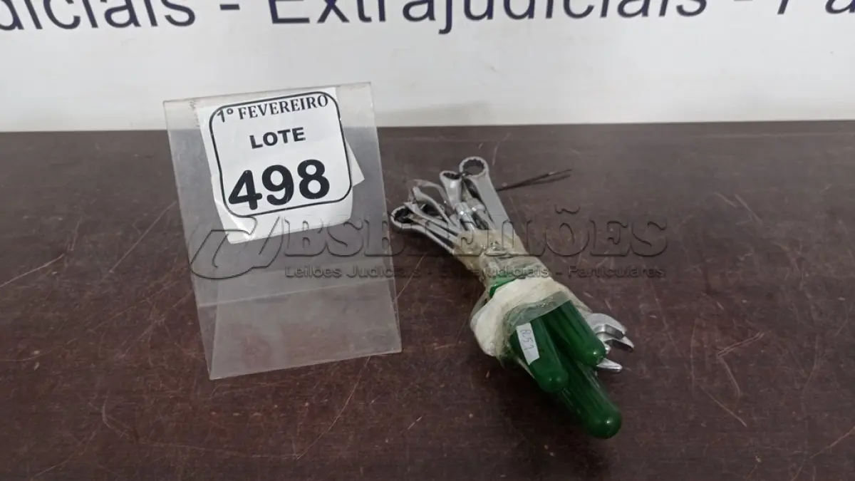 LOTE 498 - 01 LOTE COM VÁRIAS CHAVES TAMANHOS E MEDIDAS DIVERSAS MARCA BELZER. (NO ESTADO) ATENÇÃO! FAZER A VISITAÇÃO ANTES DE ARREMATAR, NÃO SABEMOS SE FUNCIONA, LEILÃO NÃO TEM GARANTIA E NEM DEVOLUÇÃO, SUJEITO A POSSÍVEIS AVARIAS VISÍVEIS/OCULTAS E/OU AUSÊNCIA DE COMPONENTES.