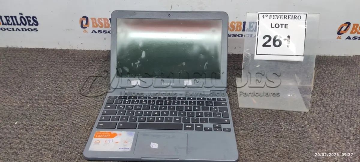 LOTE 261 - 01 NOTEBOOK 16GB MEMÓRIA 2GB LINHA CONNECT MARCA SAMSUNG SEM FONTE. (NO ESTADO) ATENÇÃO! TELA DE 11.6’’ FAZER A VISITAÇÃO ANTES DE ARREMATAR, NÃO SABEMOS SE FUNCIONA, LEILÃO NÃO TEM GARANTIA E NEM DEVOLUÇÃO, SUJEITO A POSSÍVEIS AVARIAS VISÍVEIS/OCULTAS E/OU AUSÊNCIA DE COMPONENTES.
