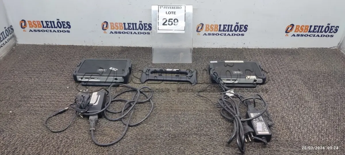 LOTE 259 - 02 WYSE THIN CLIENTE COM FONTES. (NO ESTADO) ATENÇÃO! FAZER A VISITAÇÃO ANTES DE ARREMATAR, NÃO SABEMOS SE FUNCIONA, LEILÃO NÃO TEM GARANTIA E NEM DEVOLUÇÃO, SUJEITO A POSSÍVEIS AVARIAS VISÍVEIS/OCULTAS E/OU AUSÊNCIA DE COMPONENTES.