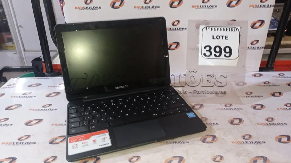 LOTE 399 - 01 NOTEBOOK 16GB MEMÓRIA 2GB LINHA CONNECT MARCA SAMSUNG SEM FONTE. (NO ESTADO) ATENÇÃO! FAZER A VISITAÇÃO ANTES DE ARREMATAR, NÃO SABEMOS SE FUNCIONA, LEILÃO NÃO TEM GARANTIA E NEM DEVOLUÇÃO, SUJEITO A POSSÍVEIS AVARIAS VISÍVEIS/OCULTAS E/OU AUSÊNCIA DE COMPONENTES.