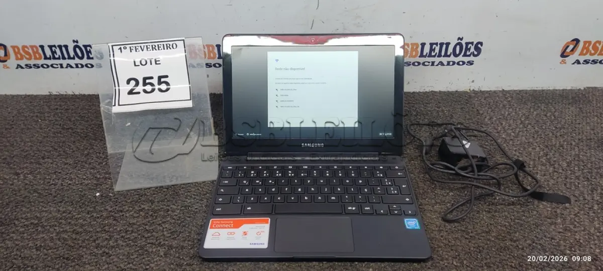LOTE 255 - 01 NOTEBOOK 16GB MEMÓRIA 2GB LINHA CONNECT MARCA SAMSUNG COM FONTE. (NO ESTADO) ATENÇÃO! TELA DE 11.6’’ FAZER A VISITAÇÃO ANTES DE ARREMATAR, NÃO SABEMOS SE FUNCIONA, LEILÃO NÃO TEM GARANTIA E NEM DEVOLUÇÃO, SUJEITO A POSSÍVEIS AVARIAS VISÍVEIS/OCULTAS E/OU AUSÊNCIA DE COMPONENTES.