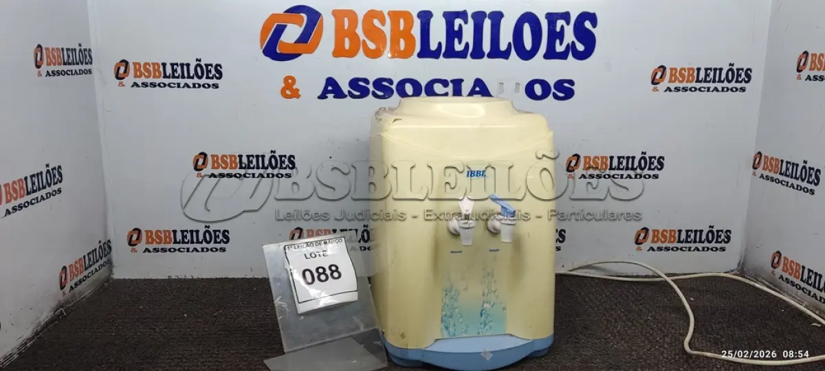 LOTE 088 - 01 PURIFICADOR PARA GALÃO MARCA IBBL. (NO ESTADO) ATENÇÃO! FAZER A VISITAÇÃO ANTES DE ARREMATAR, NÃO SABEMOS SE FUNCIONA, LEILÃO NÃO TEM GARANTIA E NEM DEVOLUÇÃO, SUJEITO A POSSÍVEIS AVARIAS VISÍVEIS/OCULTAS E/OU AUSÊNCIA DE COMPONENTES.