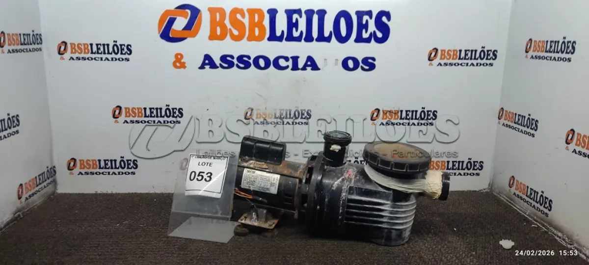 LOTE 053 - 01 BOMBA PARA PISCINA. (NO ESTADO) ATENÇÃO! FAZER A VISITAÇÃO ANTES DE ARREMATAR, NÃO SABEMOS SE FUNCIONA, LEILÃO NÃO TEM GARANTIA E NEM DEVOLUÇÃO, SUJEITO A POSSÍVEIS AVARIAS VISÍVEIS/OCULTAS E/OU AUSÊNCIA DE COMPONENTES.