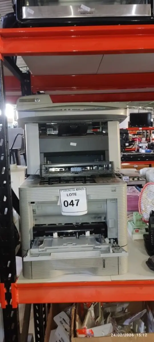 LOTE 047 - 01 IMPRESSORA MULTIFUNCIONAL MARCA HP E 01 IMPRESSORA MARCA SAMSUNG. (NO ESTADO) ATENÇÃO! FAZER A VISITAÇÃO ANTES DE ARREMATAR, NÃO SABEMOS SE FUNCIONA, LEILÃO NÃO TEM GARANTIA E NEM DEVOLUÇÃO, SUJEITO A POSSÍVEIS AVARIAS VISÍVEIS/OCULTAS E/OU AUSÊNCIA DE COMPONENTES.